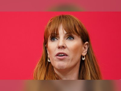 Deputy Labour Leader Angela Rayner Urges Ministers to Prioritize Housing Reforms Over Her Sale, Criticizes Dowden at PMQs