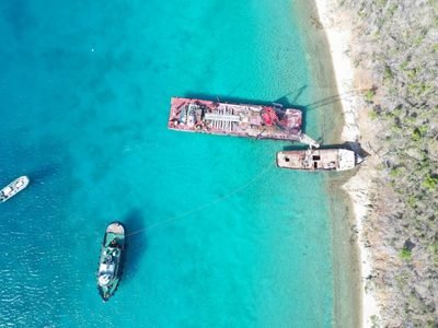 Planes are being sunk to create an artificial reef system for divers in the British Virgin Islands