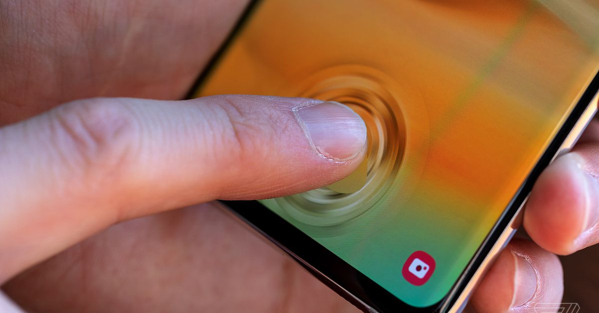Samsung says fingerprint security fix is coming as early as next week