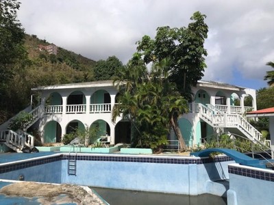 Hurricane-ravaged hotel being sold | Tamarind Club on the market for $750K