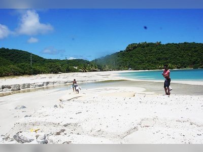 ‘We don’t feel safe at some local beaches’.  WE residents back the need for beach policy in BVI