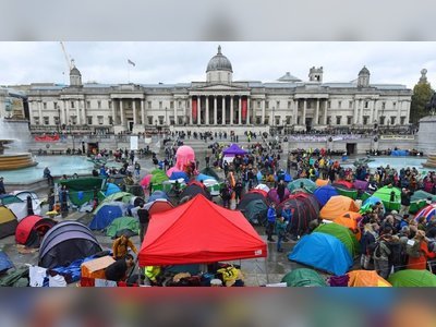 Met 'stretched' by Extinction Rebellion protests