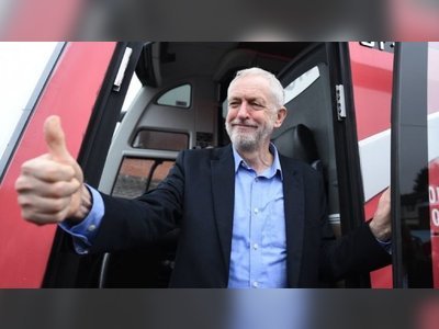 Labour to change strategy with two weeks to go
