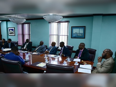 Legislators Meet With Regional Telcoms Union