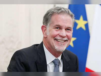 Netflix CEO Reed Hastings talked with an EU official about how to keep the internet running smoothly