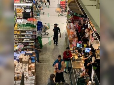 Supermarkets given permission to open until 9:00pm!
