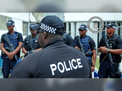 USVI Police donate body armour, protective kits to RVIPF