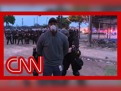 Police arrest CNN reporter for doing nothing wrong, during live broadcast of Minneapolis riots