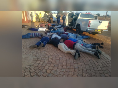 5 killed, dozens of firearms seized in hostage situation & violent shootout at South African church (PHOTOS)