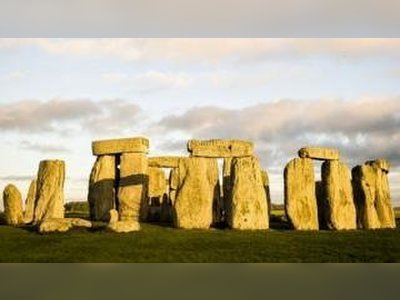 Mystery of origin of Stonehenge megaliths solved