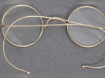 Pair of glasses belonging to Gandhi left in auctioneer's letterbox