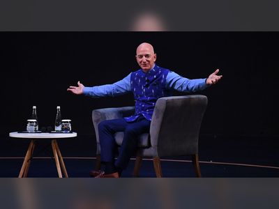 Jeff Bezos doesn’t deny using third-party retailer data to make Amazon-branded products