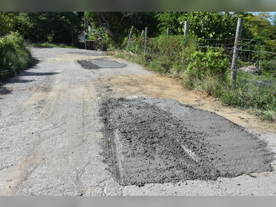 Public Works finally commence road repairs in East but met by noncompliant motorists