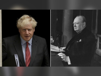 As Italians openly mock BoJo, he should forget about comparisons with Churchill and simply try to hold on to his job