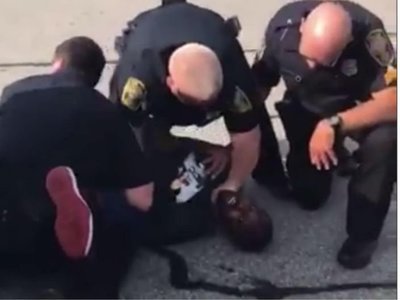 Officer who choked black man during stop to never serve again