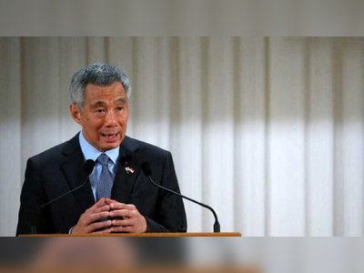 Singapore PM warns against anti-immigrant sentiment