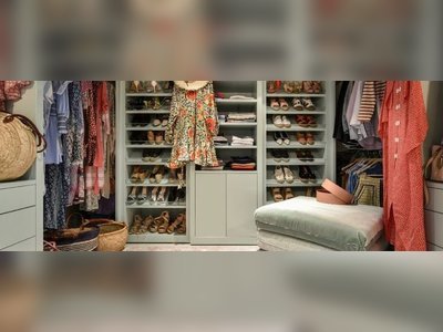 9 Foolproof Tips for Organizing Your Closet, from Melanie Charlton Fowler