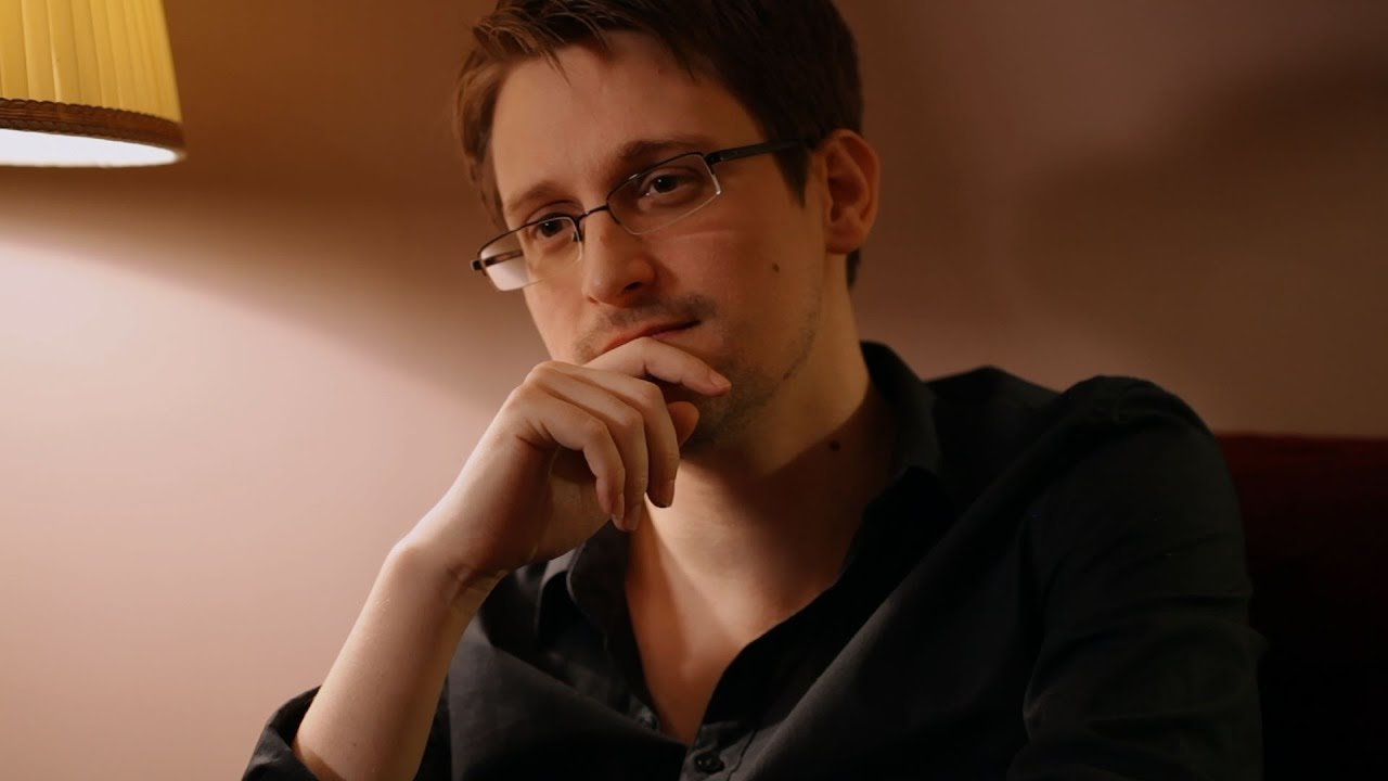 Russia grants whistleblower Edward Snowden permanent residency rights