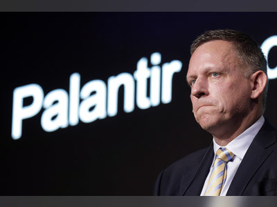Palantir is reportedly in talks to help Britain with its beleaguered Covid contact tracing