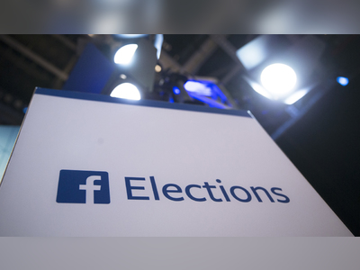 Facebook halts recommendations on political groups