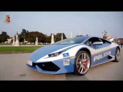 Italian Police drive Lamborghini at 230km/h to deliver patient's kidney on time