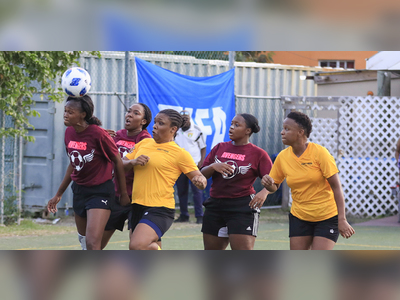 Avengers subdue Panthers, 7-2, in Women’s 5-A-Side