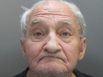 British illegal law: Pensioner jailed for playing Classic FM too loudly dies in prison