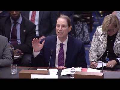 Wyden (Dem), 2018: Paper Ballots are Essential to Secure The Vulnerable & Weak American Electronic Election System