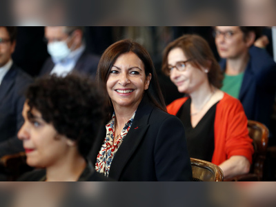 City Of Paris Is Fined 90,000 Euros For Naming Too Many Women To Senior Positions