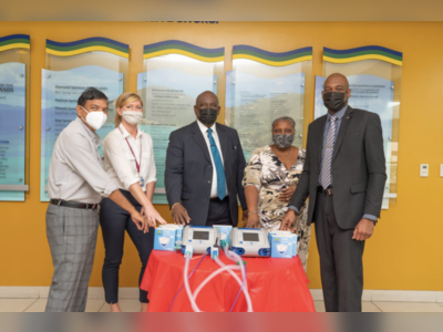 Banco Popular donates portable ventilators, N95 masks