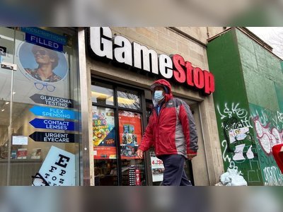 GameStop: Novice investors are trying to beat Wall Street professionals at their own game.