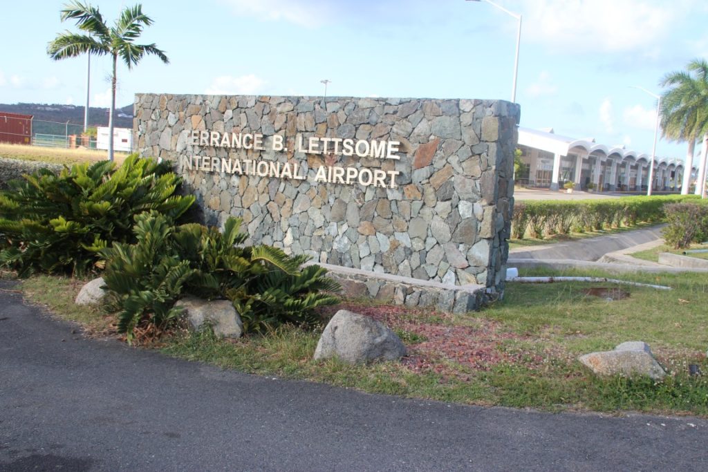 Guyanese woman held at airport with over $10K