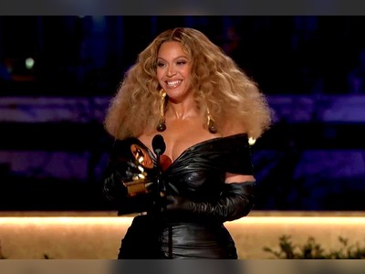 Beyoncé makes history as she becomes Queen of the Grammys