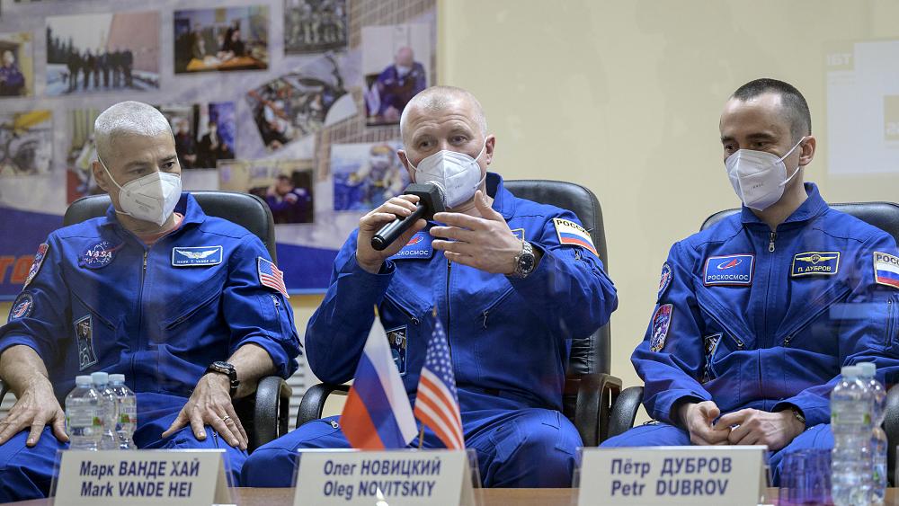 Joint US-Russian crew heads to International Space Station