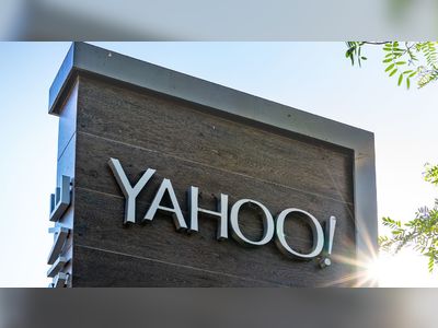 Verizon sells Yahoo and AOL to private equity firm for $5 billion