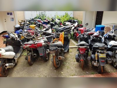 Police seize 5 scooters, charge 6 for prohibitive tint