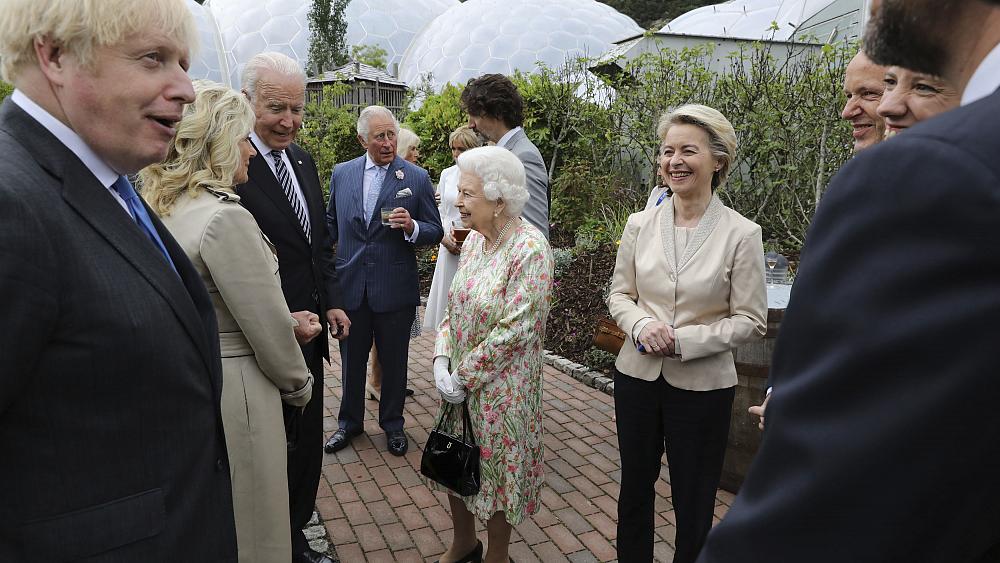 Queen Elizabeth hosts G7 leaders and spouses at eco-tourism site