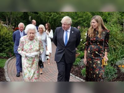 Queen describes Matt Hancock as 'poor man' at meeting with PM