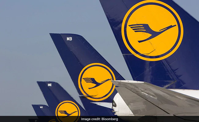 German Airline Lufthansa Opts For Gender-Neutral Plane Greeting
