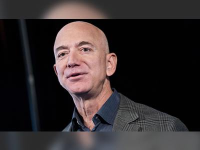 Bezos called for higher taxes, even as Amazon lobbied to keep rates low, report says