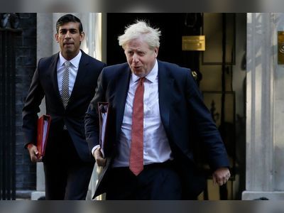 ‘Hypocritical’ UK PM forced to quarantine following public backlash