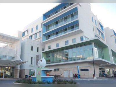 Bermuda Hospital cuts visits & braces for COVID-19 surge