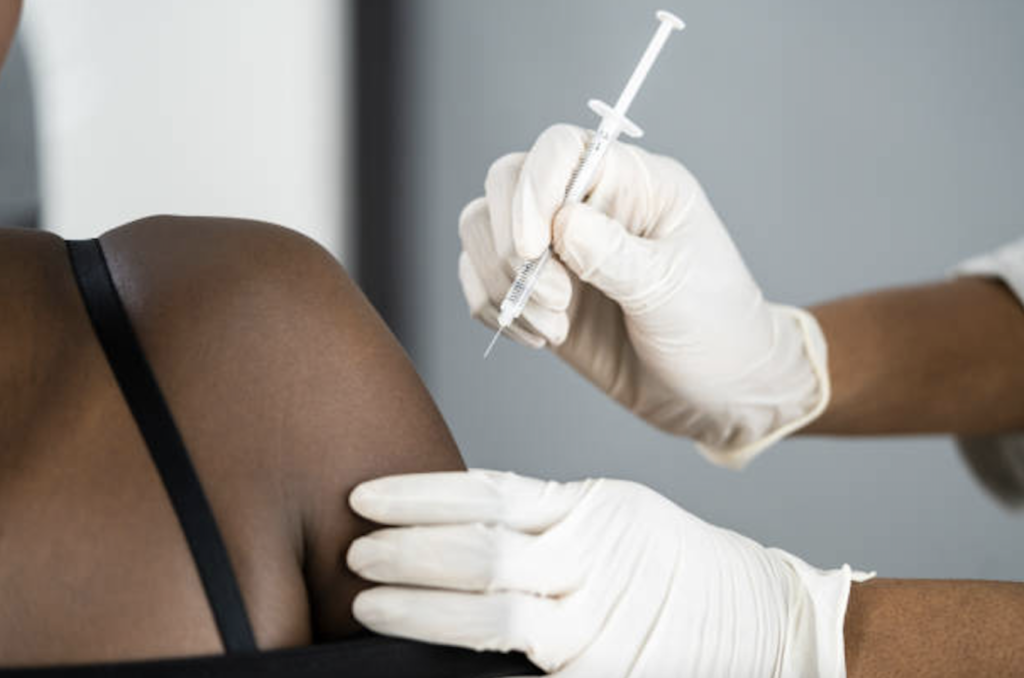 Study: Vaccinated pregnant women pass COVID antibodies to babies