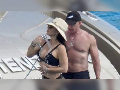 Shirtless Jeff Bezos cozies up to girlfriend Lauren Sanchez on yacht during St. Barts getaway