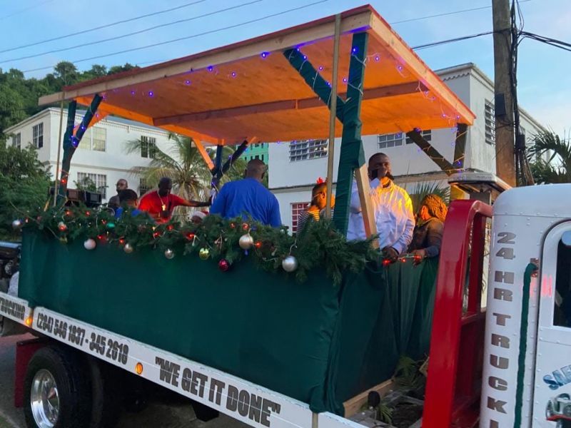 2021 'Christmas Carols on Wheels' held in remembrance of Frandy Martin Jr - Premier