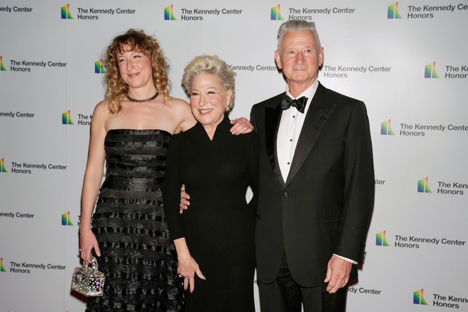 Tradition again: Biden celebrates Bette Midler, Joni Mitchell at Kennedy Center Honors