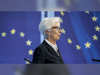 Lagarde no longer ruling out an interest-rate hike this year