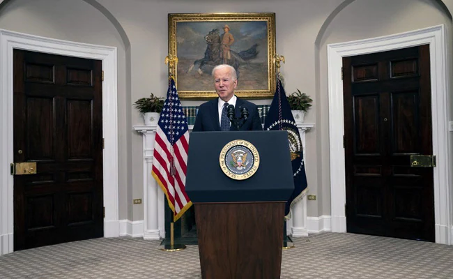 Biden Says Russian Government Cut Off From Western Finances