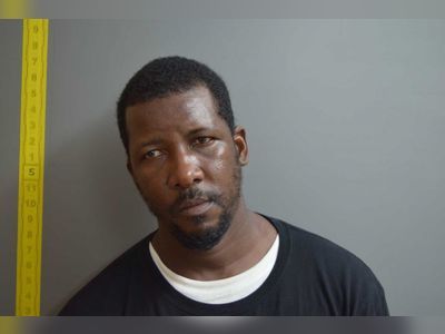 USVI man arrested after allegedly assaulting girlfriend & her minor child