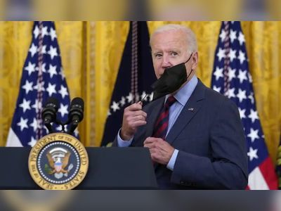 Biden administration considers appeal against end of federal mask mandate